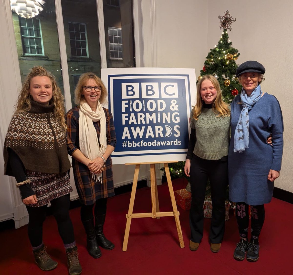 Redwoods Farm tweet media