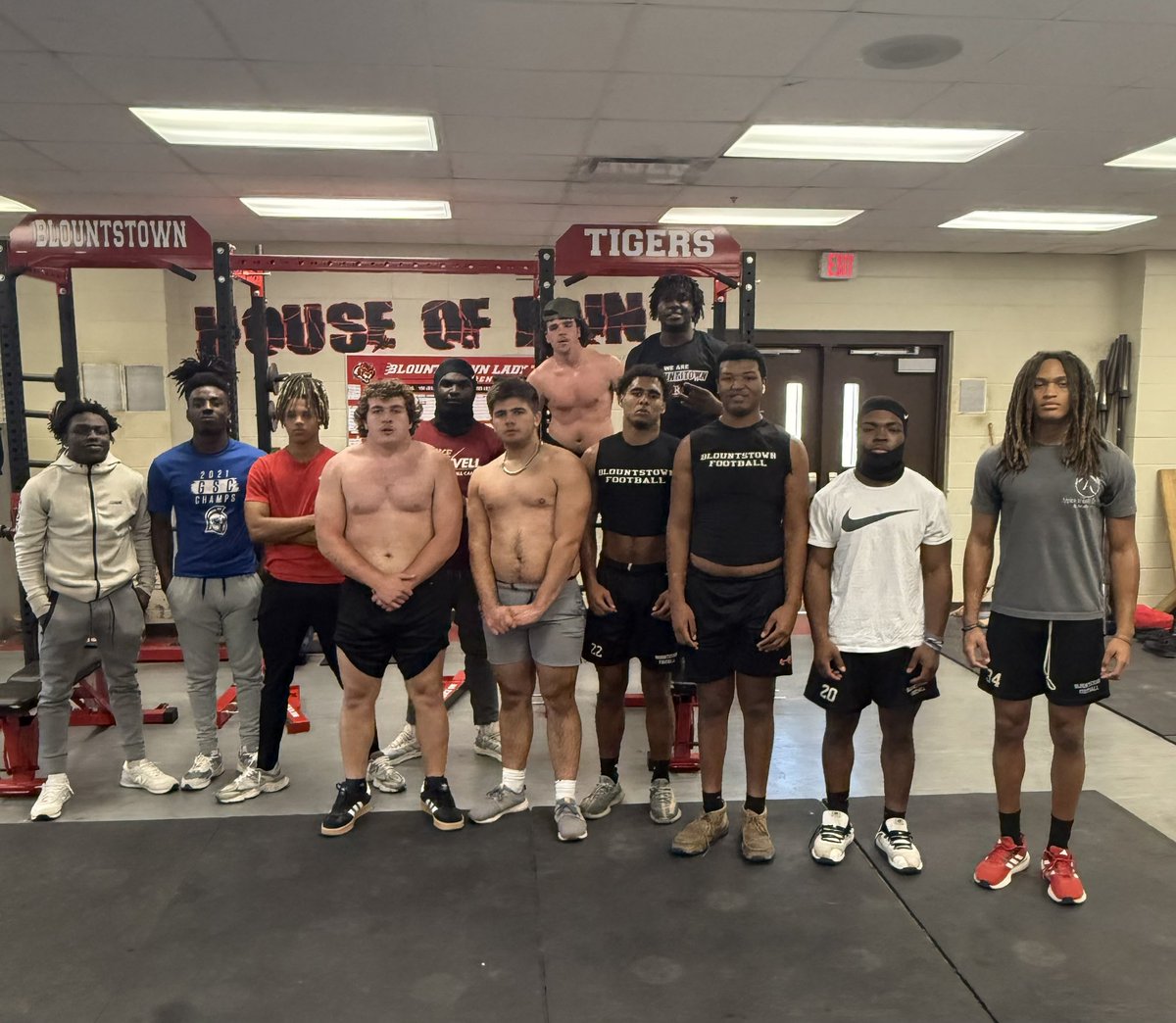These Blountstown Tigers came ready to work during 5th period today.. on a mission for 2025…. #BELIEVE #OutWorkEverybody #WeAreBlountstown 🐅<a href="/TayeDawson28/">Taye</a> <a href="/Trentondlp/">Trenton</a> <a href="/Savionloftin23/">Savion loftin</a> <a href="/JackThomas60016/">Jack Thomas</a> <a href="/KamarrionC/">KaMarrion Cumbee</a> <a href="/AceBarfield52/">AceBarfield52</a> <a href="/GarrettRecio/">Recio Garrett</a>