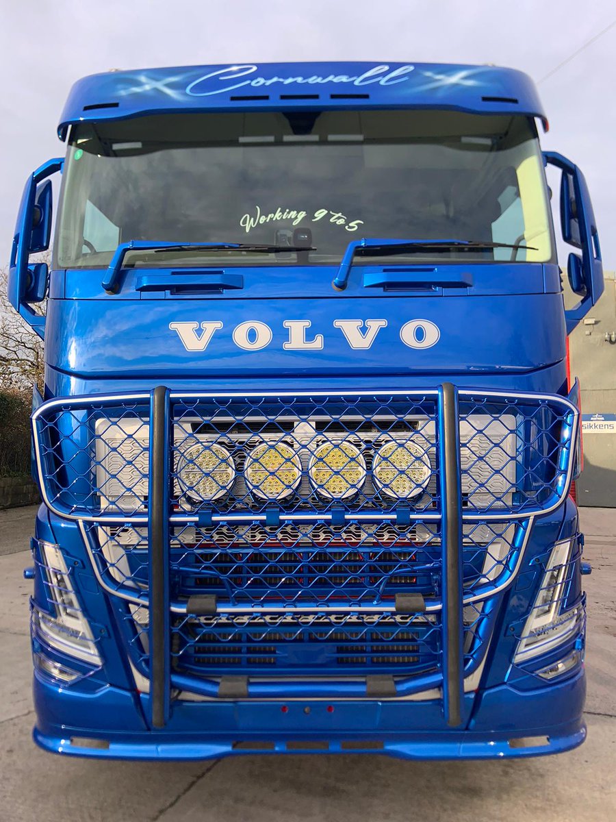 2K Coachworks (@2kcoachworks) on Twitter photo 2nd of our #airbrushed #trucks is this <a href="/VolvoTrucksUK/">Volvo Trucks UK</a> for Steve Wills Haulage. A complete repaint in metallic blue was followed by adding stunning #airbrushing featuring <a href="/DollyParton/">Dolly Parton</a> and Kenny Rogers by KD Designs #Country #Volvo #tipper #Cornwall 2nd of our #airbrushed #trucks is this <a href="/VolvoTrucksUK/">Volvo Trucks UK</a> for Steve Wills Haulage. A complete repaint in metallic blue was followed by adding stunning #airbrushing featuring <a href="/DollyParton/">Dolly Parton</a> and Kenny Rogers by KD Designs #Country #Volvo #tipper #Cornwall