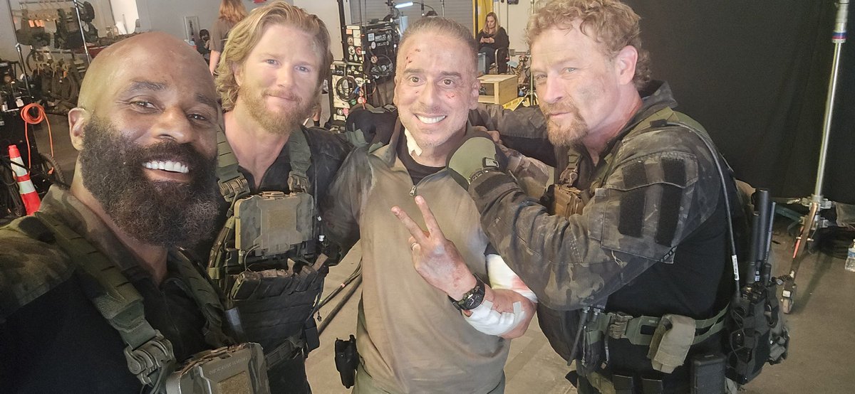 Hey, man.......
We was just playin....  😏
<a href="/kirkacevedo/">KID VICIOUS🔪</a> 
#Lioness #lionesspplus 
<a href="/lionesspplus/">Lioness</a>