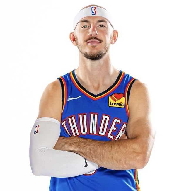statdefender's tweet photo. Best DFG% On Shots Beyond The Paint Area In The 2024-25 NBA Regular Season (Min. 40 Total DFGA) :
                                      
1.  Alex Caruso  —  14.0%
2.  Jonathan Mogbo  —  23.0%
3.  Nicholas Batum  —  25.0%
4.  Ja Morant  —  26.7%
5.  Trayce Jackson-Davis  —  26.9%
6.  Shai Gilgeous-Alexander  —  27.0%
7.  Oso Ighodaro  —  27.1%
8.  Scottie Barnes  —  27.3%
9.  Anthony Black  —  27.5%
10.  Stephon Castle  —  27.6%

Would You Swap Alex Caruso For Your Favourite Teams’ Best Perimeter Defender?