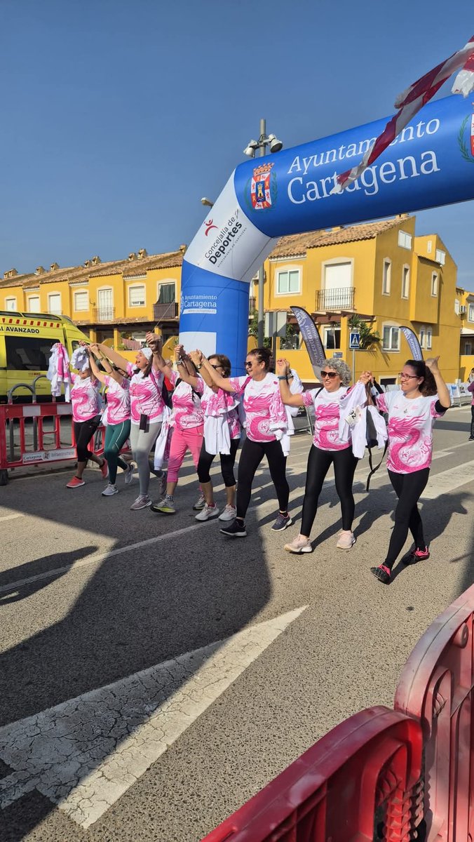 Vientos de Cartagena asistió ayer domingo a la VI Carrera y Marcha Urbana "Mueve la vida" de El Algar. Evento solidario a favor de la <a href="/ContraCancerEs/">Asociación Española Contra el Cáncer</a>, causa con la que nosotras estamos muy concienciadas e identificadas.