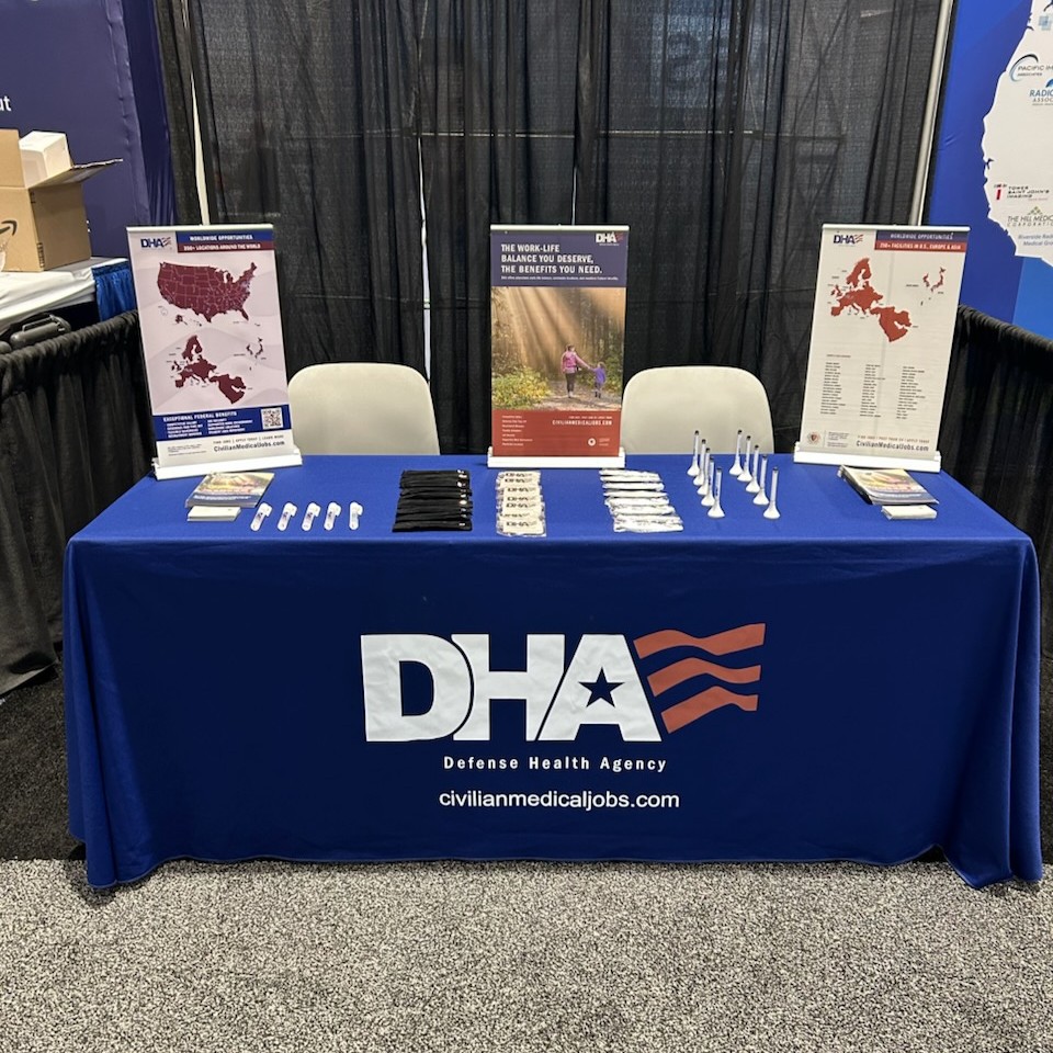 CivilianCorps's tweet photo. Come visit Senior Medical Recruiter Kevin Corbin at the @RSNA  2024 Scientific Assembly and Annual Meeting in Chicago today through Wednesday. Stop by to chat with him and learn more about the opportunities and federal benefits DHA offers at https://t.co/DDrKFT1CpI 

#RSNA24 https://t.co/xhi3n2JBNZ