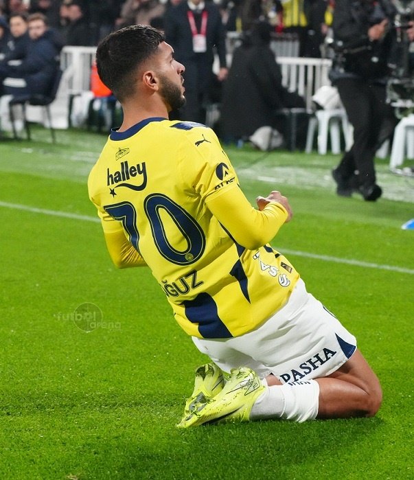 Fenerbahçe'de, Gaziantep FK maçında:

- En çok ikili mücadele kazanan isim: Oğuz Aydın
- En çok top kapan: Oğuz Aydın
- En çok adam eksilten ikinci isim: Oğuz Aydın 
- En çok kilit pas atan ikinci isim: Oğuz Aydın
- 1 gol. 
- 8.5 reytingle sahanın en iyisi.