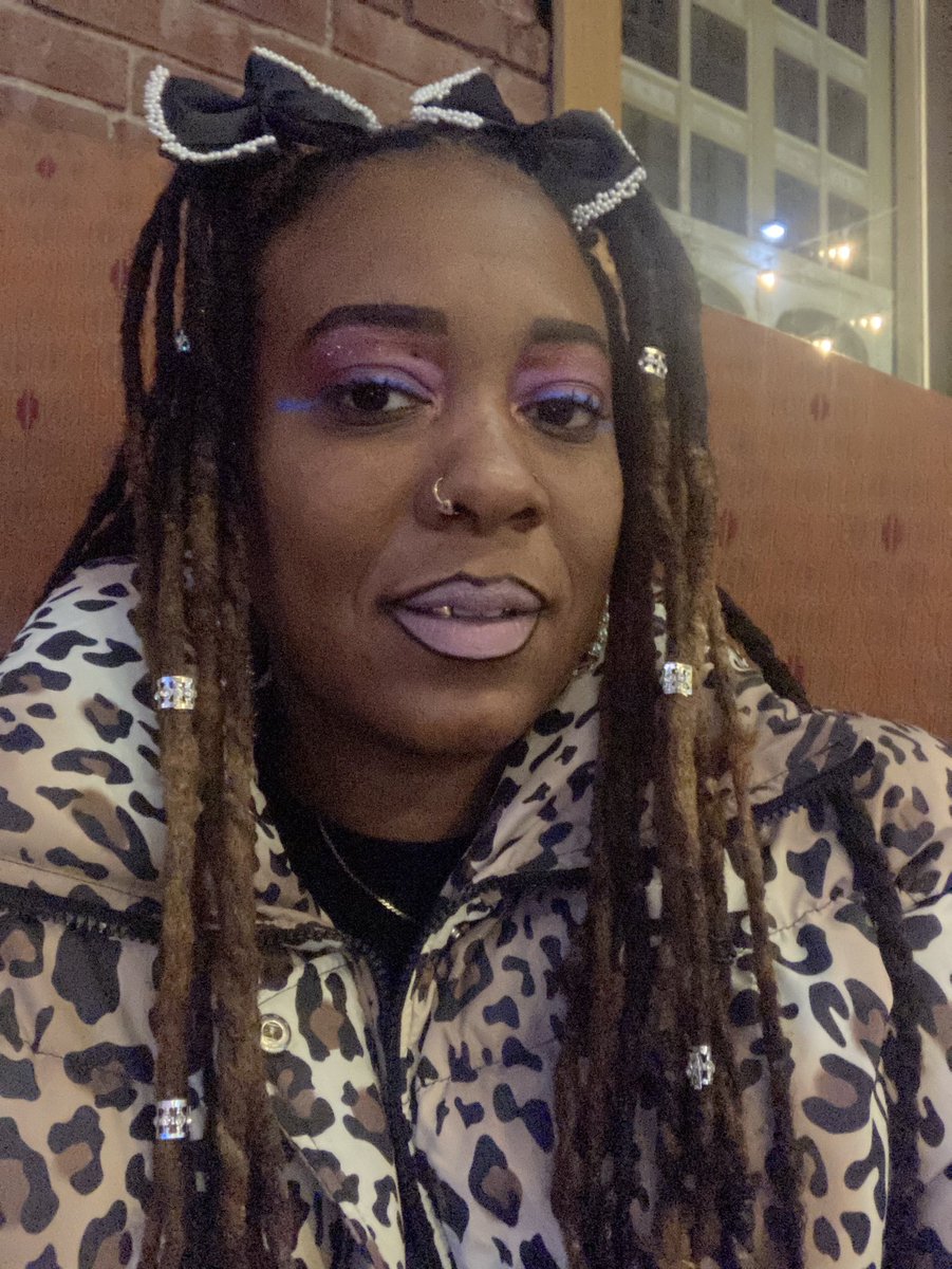 HighFlowerShop1's tweet photo. 😍🔥 Happy 39th Birthday to me! 🔥🥳😈🎀🎀🥶🎂🎸🍾🎁❄️⭐️✨🎈

I enjoyed Diablo Steak @ Rosalita’s for dinner! 🤌🏽🥩🌶️🔥🍲🥤🍰

#Dec1st 🎂✨🔥🎉

Feeling wonderful and blessed. 💕🙏🏽 

Black and Denim Corset: Rainbow Shops 👚

Black Pleated Skirt: Rainbow Shops 👗

Black Boots with Gemstones: Rainbow Shops 🥾💎

Furry Light Blue Purse: Rainbow Shops 👛

Animal Print Puffy Coat: Madden Girl 🐆🧥

Nylons: N/A ✨

Black Satin Bows and Hair Ornaments: Fancy Beauty Supply 🎀🎀

Black Animal Print Earmuffs: Baby Phat 🐆🧣

Earrings with Pearls and Gold Chain: Fancy Beauty Supply ✨🎎

Sterling Silver Necklace: A gift when I was waitressing at Eclipse Restaurant from a elder stranger I became acquainted with on days I’d leave the restaurant.  I’d speak to him on my way to the MetroLink.  One day, I offered him 💲10 dollars and he gave me a sterling silver necklace.  He told me he wasn’t homeless.  I call him Hemi because his real name is unique and starts with an “H.” A name I’ve neva heard and he from Texas.  I kinda knew he wasn’t homeless because he had a gold watch and a cellphone.  The necklace just needs a hook. My other gold necklaces broke on Teskashi 6ix9ine birthday. 🎂🥳

Gold Watch: Armani Exchange (Birthday Gift From Byrd years ago) ⌚️🎂

Sterling Silver Bracelet: N/A (Gift from amiga named Ana for Christmas) 🎁✨

Thanx for the birthday wishes. 💕🫶🏽

#AsiaCash 💘🧛🏼‍♀️🎀🎀🎵💰💰🐐🌺

#RocNation 💎

#Asia 💓💃🏽🎀🎀💅🏽✨👄

#JayZDaughter 💜😈💯💯