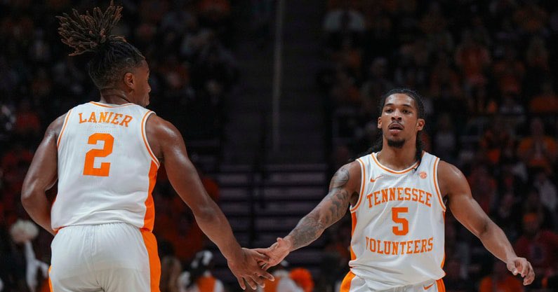K30SMITH's tweet photo. Client @_kevinthomas1 received an offer from Tennessee this week after a great performance in Dallas! #rangesports #NIL https://t.co/SVhk6JbzRA