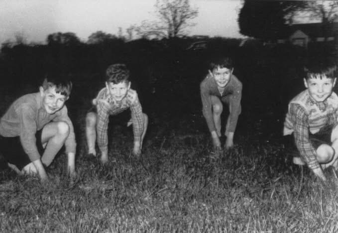 Dg_Harps's tweet photo. #MondayMemories 🟣🟡

Eamon Greene, Dessie Burns, Gerald Greene and Patsy Burns gather stones on the new pitch at Canon Maguire Park in 1962.

#CentenaryCelebrations #HistoryoftheHarps https://t.co/OKQJ1wL0y4