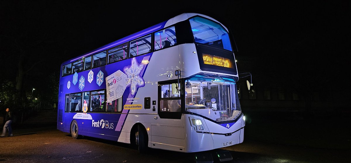Alex_60621's tweet photo. @FirstSouthYorks 35266 has seen here at Western Park this evening supporting the Children's Hospital charity. https://t.co/3rQiL28Sms