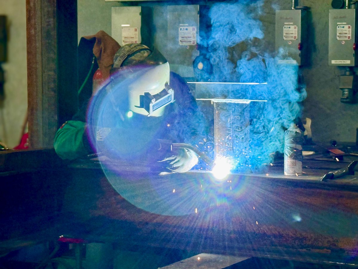 2911Fab's tweet photo. Great to be back in the office 🔥
.
.
.
#fab #welding #metalwork #engineering #welder #fabshop #manufacturing #steel #custom #metal #design #weld #metalfabrication #migwelding #metalworking #weldernation #fabricator #machining #construction #weldlife #metalart #handmade #steel https://t.co/FwU8cOnQrL