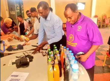 PiNewsMedia's tweet photo. 💜Congratulations to the Pi Network pioneers in Tanzania for using the world's most widely used digital cryptocurrency $PI ⚡️ as a means of payment to exchange goods and services 💁🏻‍♀️ https://t.co/3JhfSTP4Zz