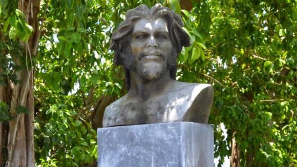 La <a href="/UniversidadPCC/">Universidad del PCC Ñico López</a> "Ñico López" cumple 64 años. Como previó #Fidel, su labor ha sido y continúa siendo fundamental para la preparación de cuadros y militantes. ¡Felicidades! #ConLaFuerzaDeLaUnidad