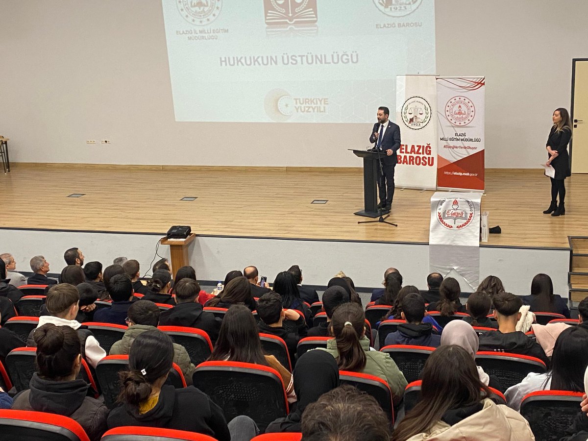 "Hukukun Üstünlüğü Projesi" Elazığ Barosu ve İl Milli Eğitim Müdürlüğü işbirliğiyle hayata geçirildi.