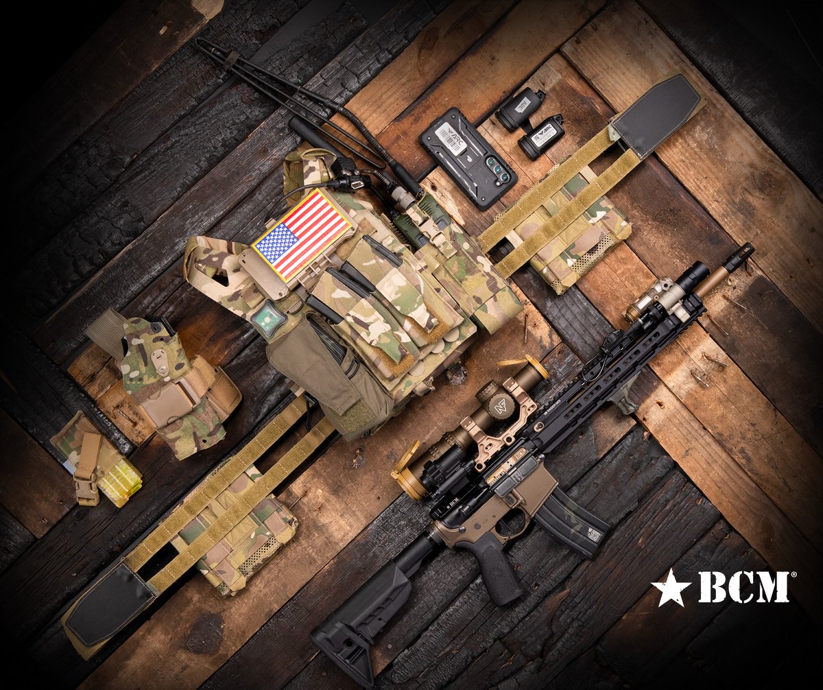 RECCE-16 two tone, Mixing it up.