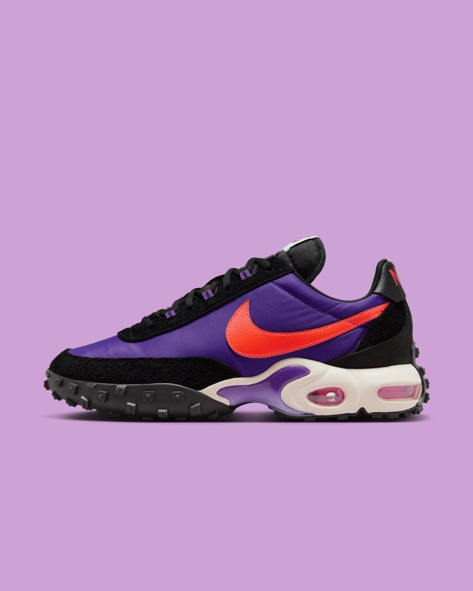 nikestore's tweet photo. Creating a commanding fusion of old meets new.

The Nike Air Max Waffle 'Voltage Purple and Total Orange'

Available at 10am ET 🇺🇸

https://t.co/pxcfDIdDUq https://t.co/7kQSQg8l3B