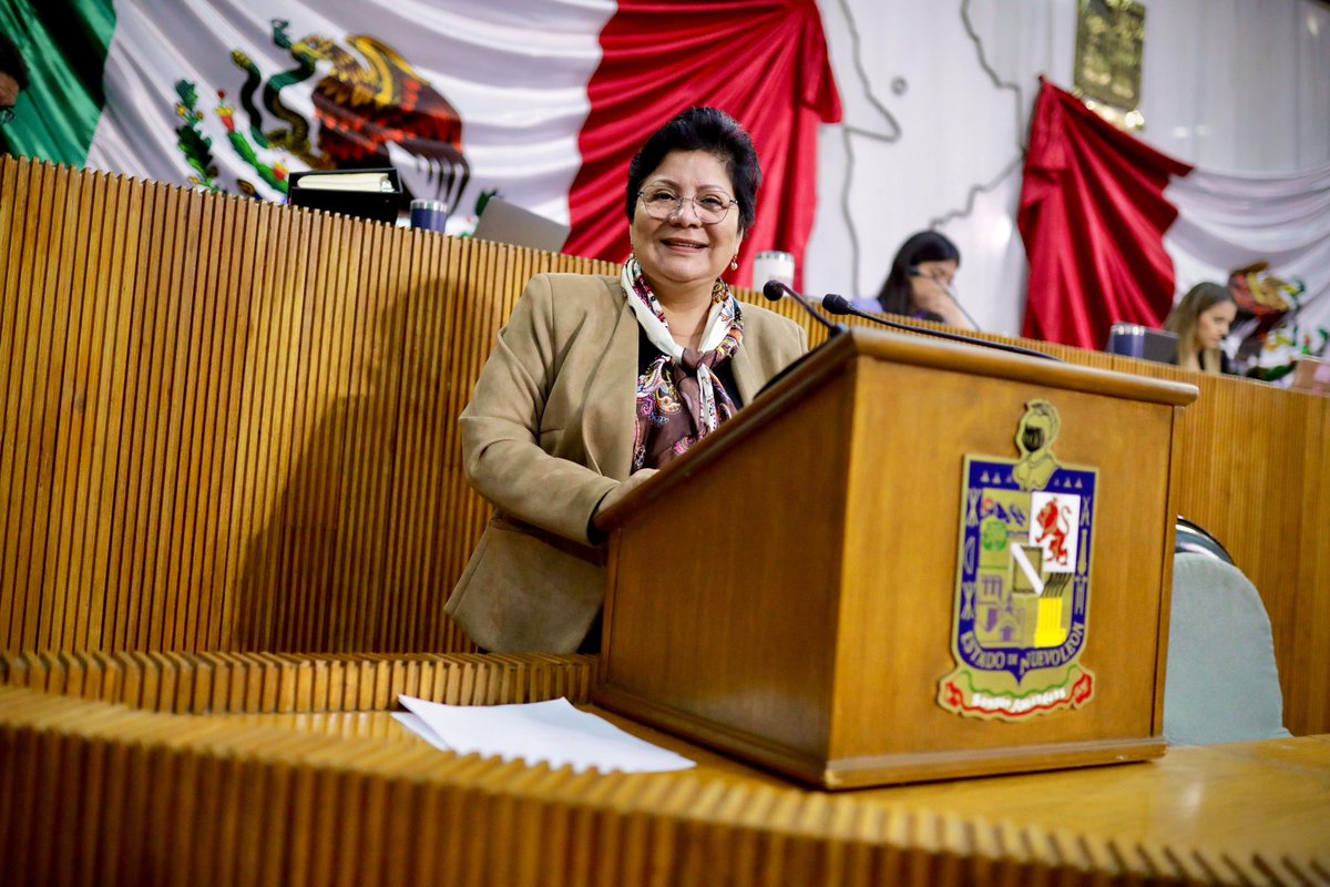 A propuesta de la Diputada <a href="/elsaescobedovzz/">Elsa Escobedo Diputada Local</a>, el Congreso aprobó hacer un llamado al Secretario de Medio Ambiente con el fin de fortalecer las campañas que crean conciencia sobre la importancia y ventajas del uso de bolsas ecológicas.