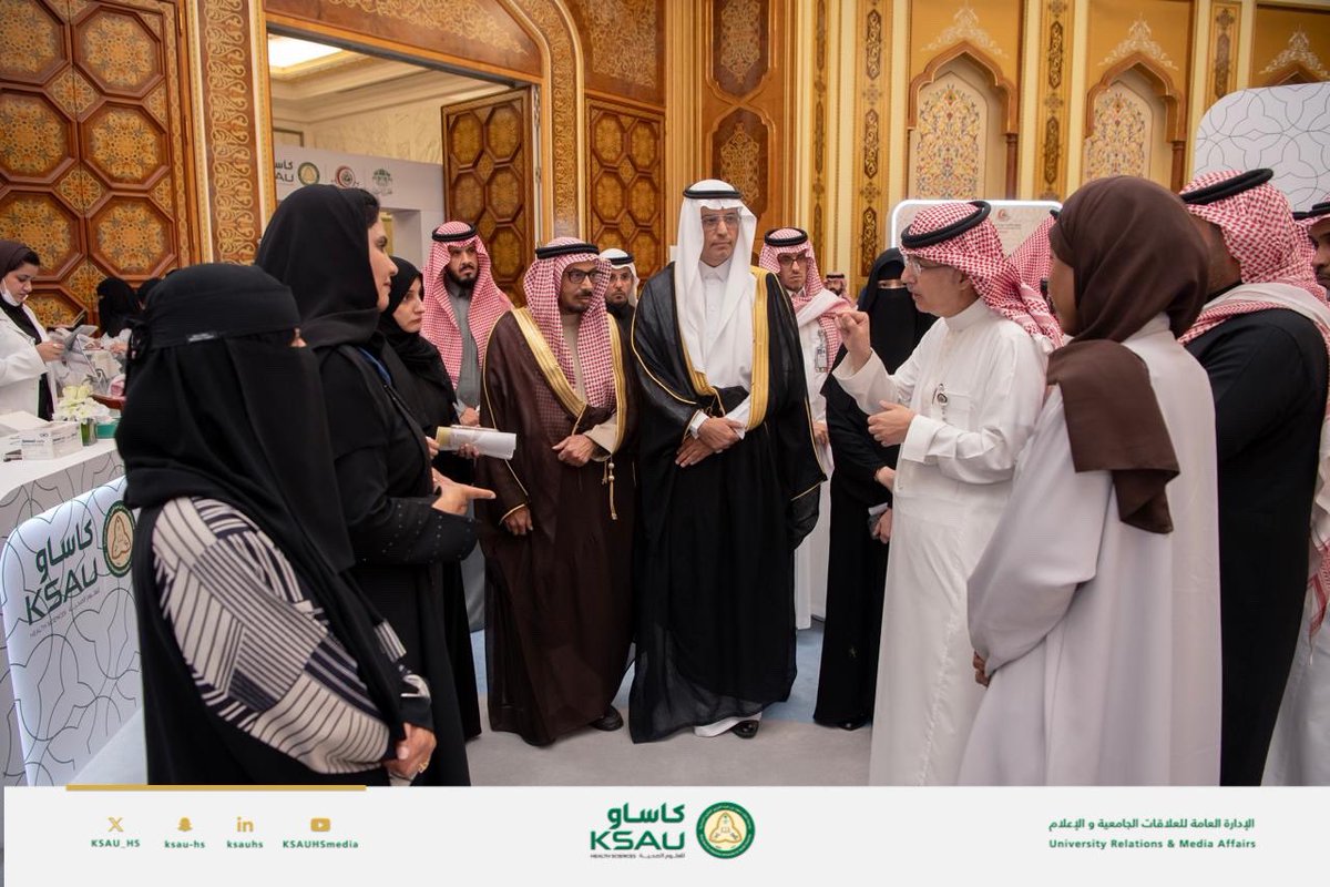 KSAU_HS's tweet photo. استضاف #مجلس_الشورى، اليوم الاثنين الموافق الثاني من ديسمبر 2024، قافلة #كاساو للتطوع الصحي، التي أُقيمت بالتعاون بين لجنة الخدمة المجتمعية بالجامعة والشؤون الصحية بوزارة الحرس الوطني، حيث تجسد هذه القافلة نموذجًا مشرفًا للمسؤولية المجتمعية، حيث تهدف إلى تعزيز الوعي الصحي لدى جميع فئات المجتمع، وقد نجحت القافلة في استقطاب أكثر من 400 مستفيد من أعضاء مجلس الشورى والعاملين فيه، مقدمة لهم تجربة صحية شاملة عبر مجموعة من الخدمات الطبية المتميزة.