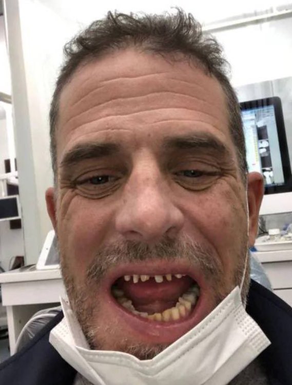 RadioGenoa tweet media