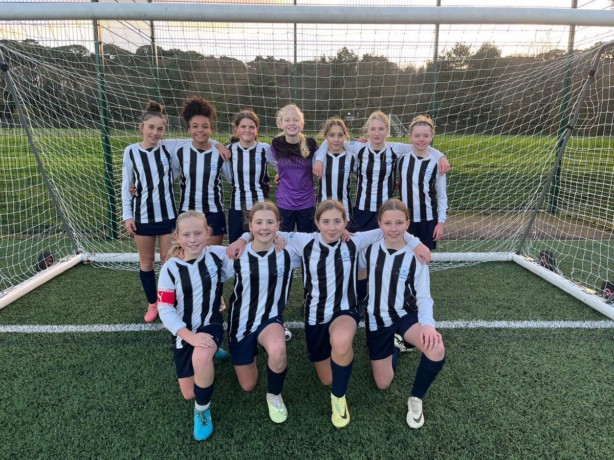 Glenmoor & Winton PE (@pe_glenwin) on Twitter photo Onto the last 32 of National Cup! Well done to our U13s! Cracking work team! <a href="/UnitedSport1/">United Sport</a> <a href="/GlenmoorAcademy/">Glenmoor Academy</a> Onto the last 32 of National Cup! Well done to our U13s! Cracking work team! <a href="/UnitedSport1/">United Sport</a> <a href="/GlenmoorAcademy/">Glenmoor Academy</a>
