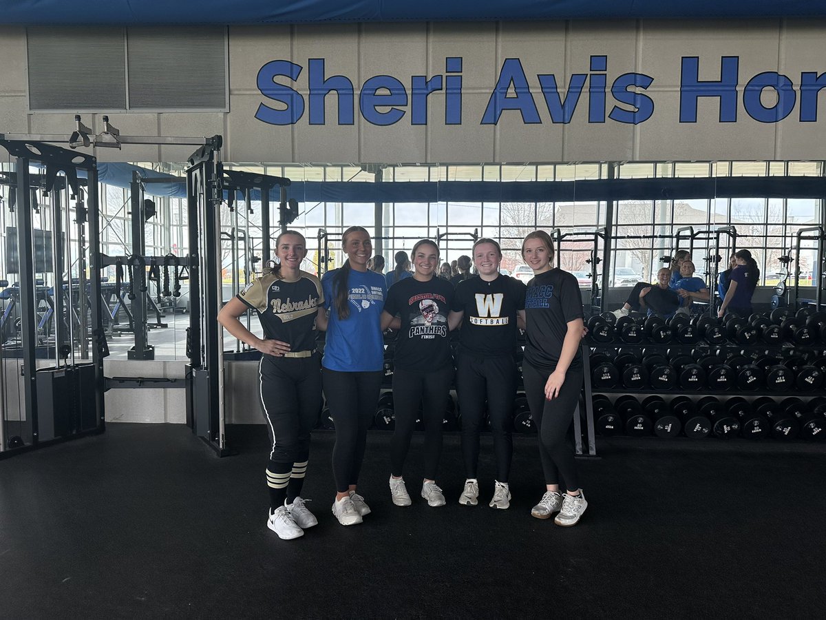 DMACC Softball (@dmaccsoftball) on Twitter photo ‼️YOUR BEARS‼️
New Teammates for Life! We love seeing incoming Bears at our camps!
#GoBears🥎🐻
<a href="/BobLigouri/">Bob Ligouri</a> ‼️YOUR BEARS‼️
New Teammates for Life! We love seeing incoming Bears at our camps!
#GoBears🥎🐻
<a href="/BobLigouri/">Bob Ligouri</a>