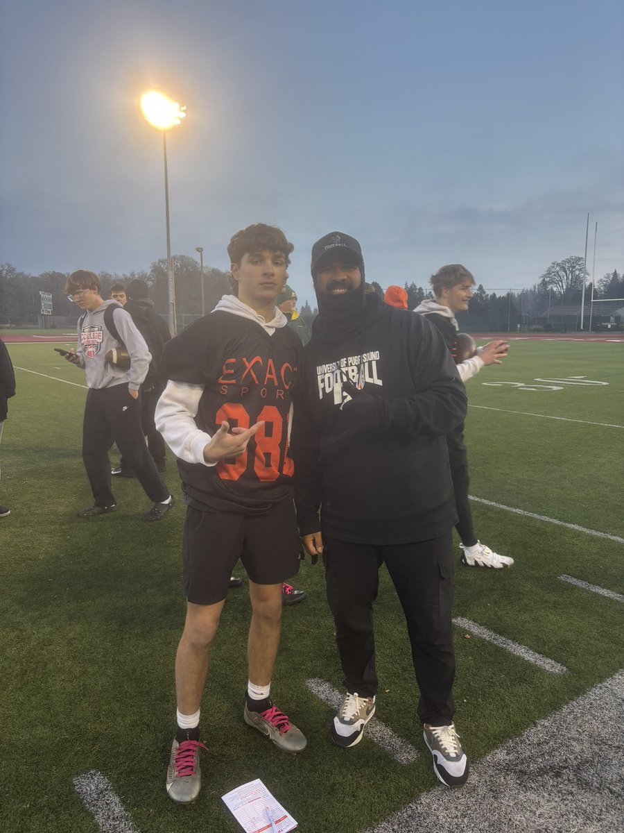 Lucas Fowler tweet media