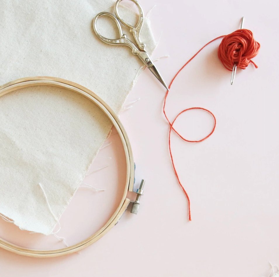 🎨✨ Get creative with us! Join Meg Rosko of Nutmeg &amp; Honeybee for a hands-on Modern Embroidery Hoop Workshop at Pigment North Park on Saturday, December 14th! 🧵🌈

📍 Where: Pigment North Park, 3801 30th St, San Diego
🗓️ When: Saturday, December 14th
⏰ Time: 10 AM - 1 PM