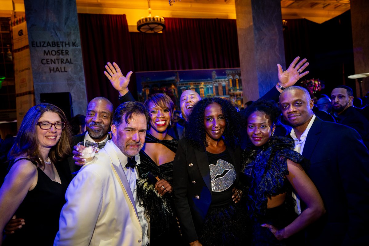 Pratt Contemporaries tweet media