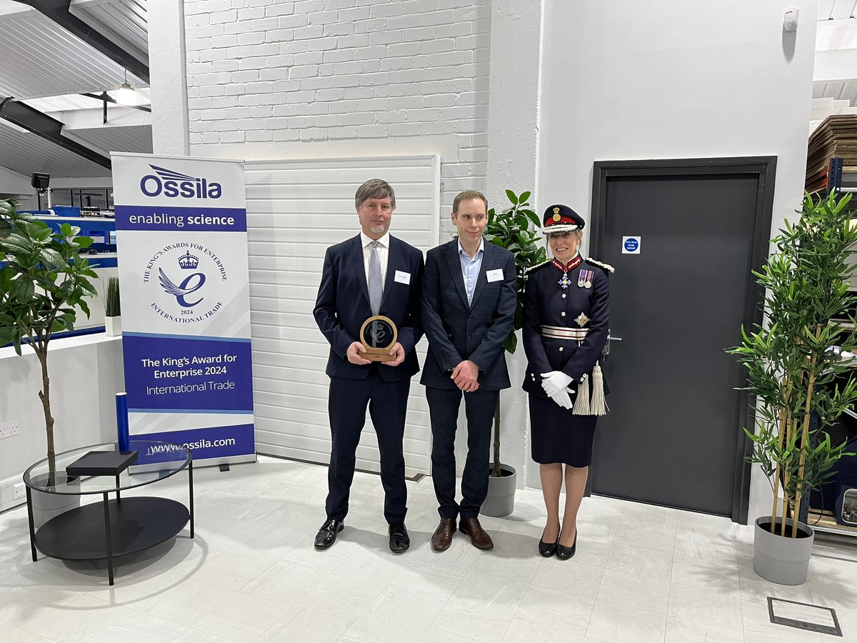 Delighted to present <a href="/TheKingsAwards/">The King's Awards</a> for Enterprise (Int. Trade) to multi award winning  <a href="/OssilaScience/">Ossila</a>  who manufacture and supply to over 90 countries a range of equipment and materials, enabling intelligent and efficient scientific research and discovery 
Many congratulations