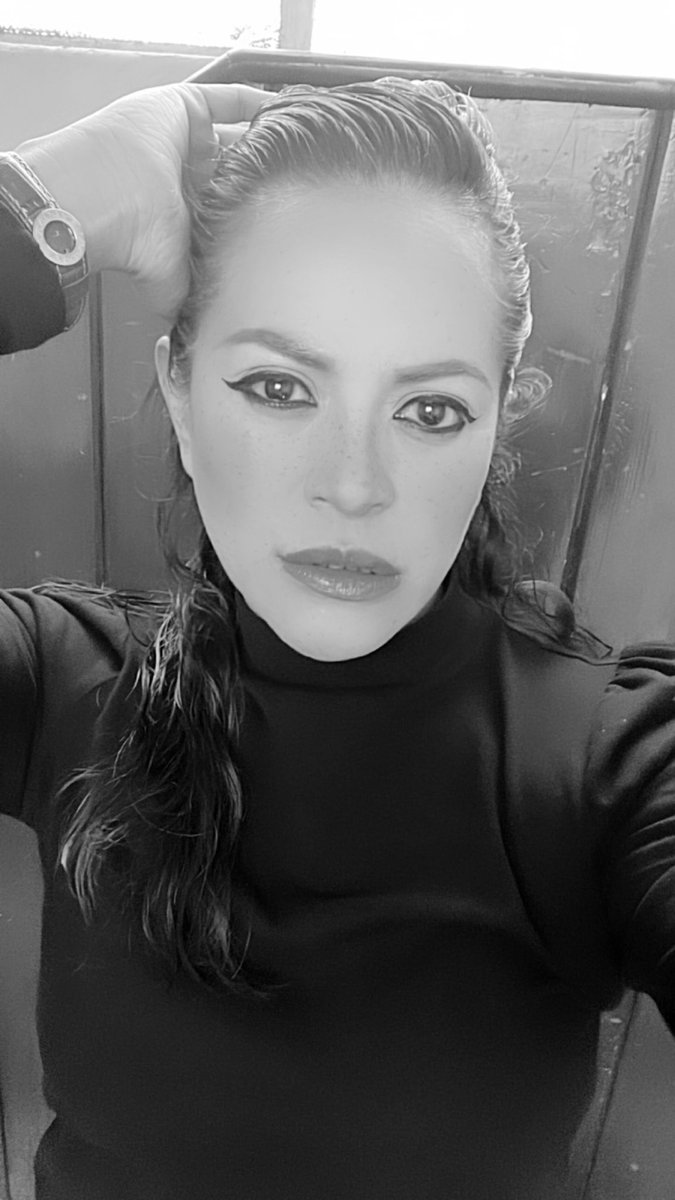 olartedaniela32's tweet photo. Espero que llegue ese cambio que vienes esperando desde hace tiempo, y que sea mucho mejor de lo que soñaste. Te lo mereces. https://t.co/TguWcRSyec