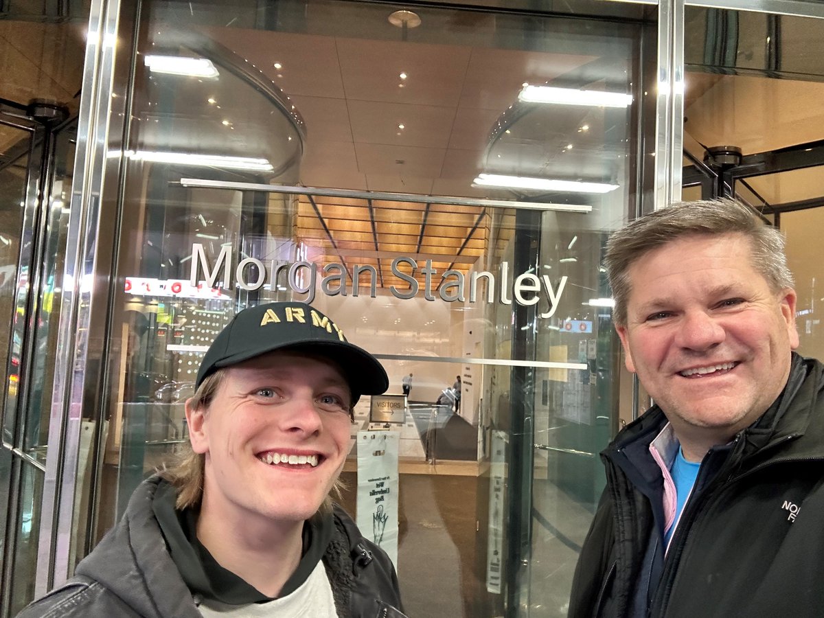 JimmyMonkenMS's tweet photo. My son and I had a great father-son weekend in NYC a few weeks ago.  We stopped at the Morgan Stanley office, saw Army v Notre Dame football game at Yankee Stadium (Go Army!) and then Giants v Buccaneers.  It's all about the experience. https://t.co/RQ02OQTsqR