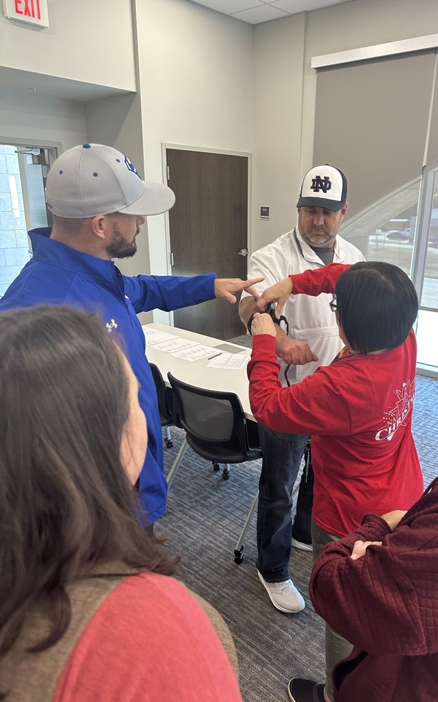 DesotoParish's tweet photo. Staff spent today learning how to Stop the Bleed in case of an incident at the school. This is another example of how we partner with other organizations to ensure our staff is prepared for scenarious that may arise on any given school day! Our staff members are #DeSotoStrong! https://t.co/v4BKkE9KFp