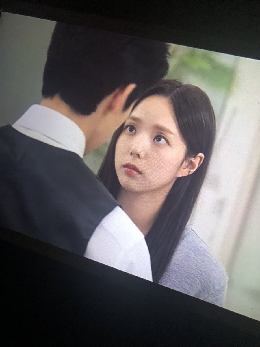 BiaHutche1's tweet image. QUE DORAMA PERFEITO #WhenThePhoneRings
#WhenThePhoneRingsEp3