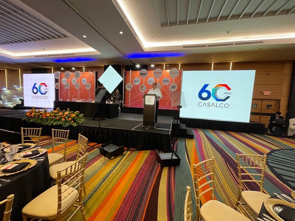 somosavr's tweet photo. Finalizamos otro evento exitoso, asegurando que nuestro cliente transmitiera sus ideas con claridad y confianza gracias a nuestro servicio de teleprompter . 🖥️🎤
📞 Contáctanos 7631-1565
#SomosMás #AVRMultimedia #Teleprompter #EventosCorporativos
https://t.co/bAgWBfxmPs https://t.co/531drtGM1R