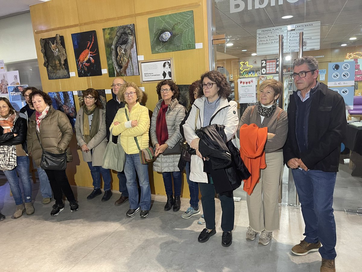Inaugurada l’exposició Intermitències de seny i de rauxa, a la Sala Galà de Cassà de la Selva. Amb la participació de la regidora Esther Domínguez, Dani Navarro de la Fundació Atrium Artis i el pintor Pere Masferrer