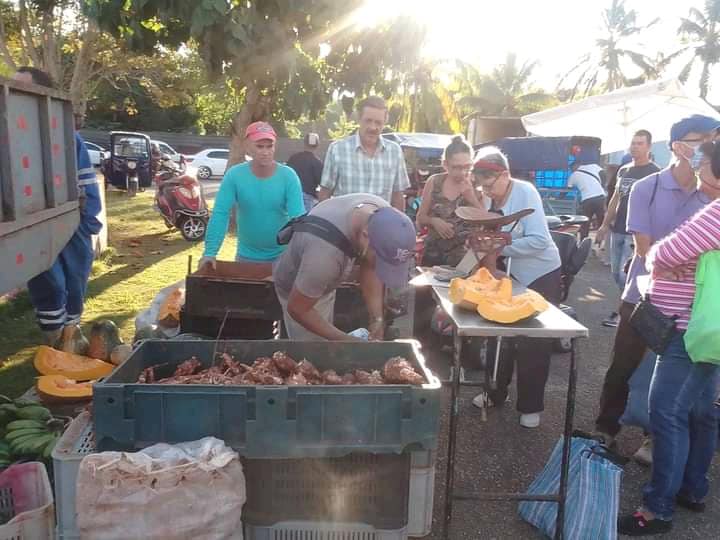 EstatalMatanzas's tweet photo. #DecMatanzas En la jornada de ayer la Feria Agropecuaria de la Plaza 14 Festival contó con gran afluencia de público y presencia de diferentes actores económicos con variadas ofertas. #MatancerosEnVictoria https://t.co/Fr1UfYqKC1