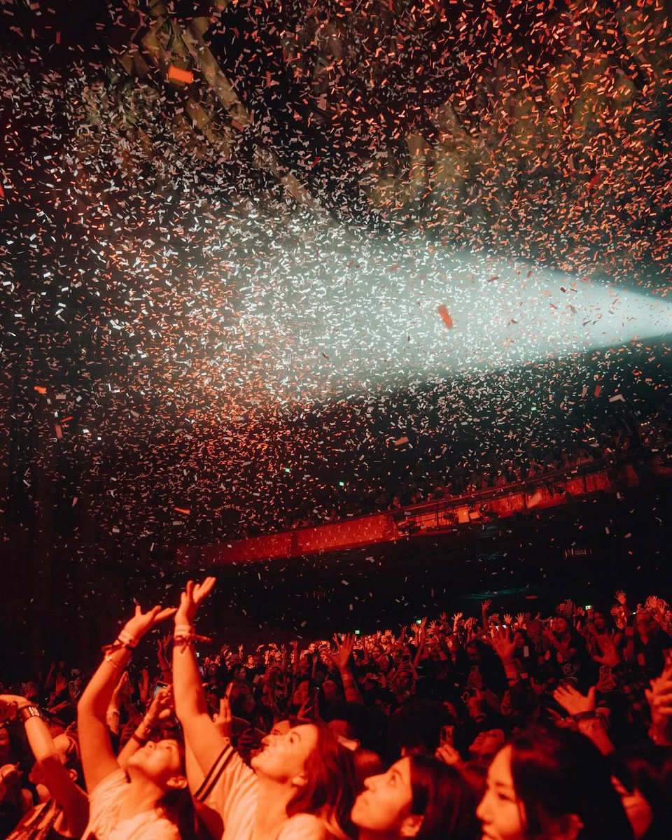 Los Angeles! What a hot start for our tour!🔥🫶 Montreal, are you ready for tonight? 👀