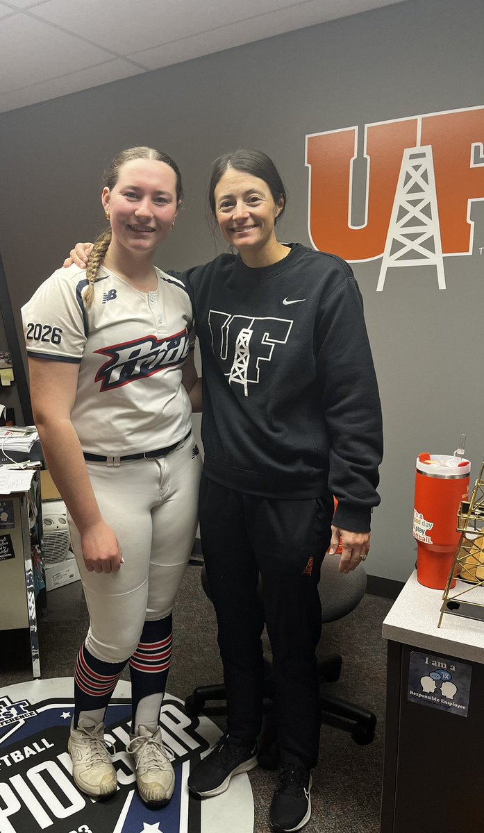 Thank you to the coach’s and players at <a href="/UFOilerSoftball/">Findlay Softball</a> for a great camp yesterday. I learned a lot both fielding and hitting but also the mental approach to the plate. <a href="/DloweOilerkid/">Danielle Lowe</a>
