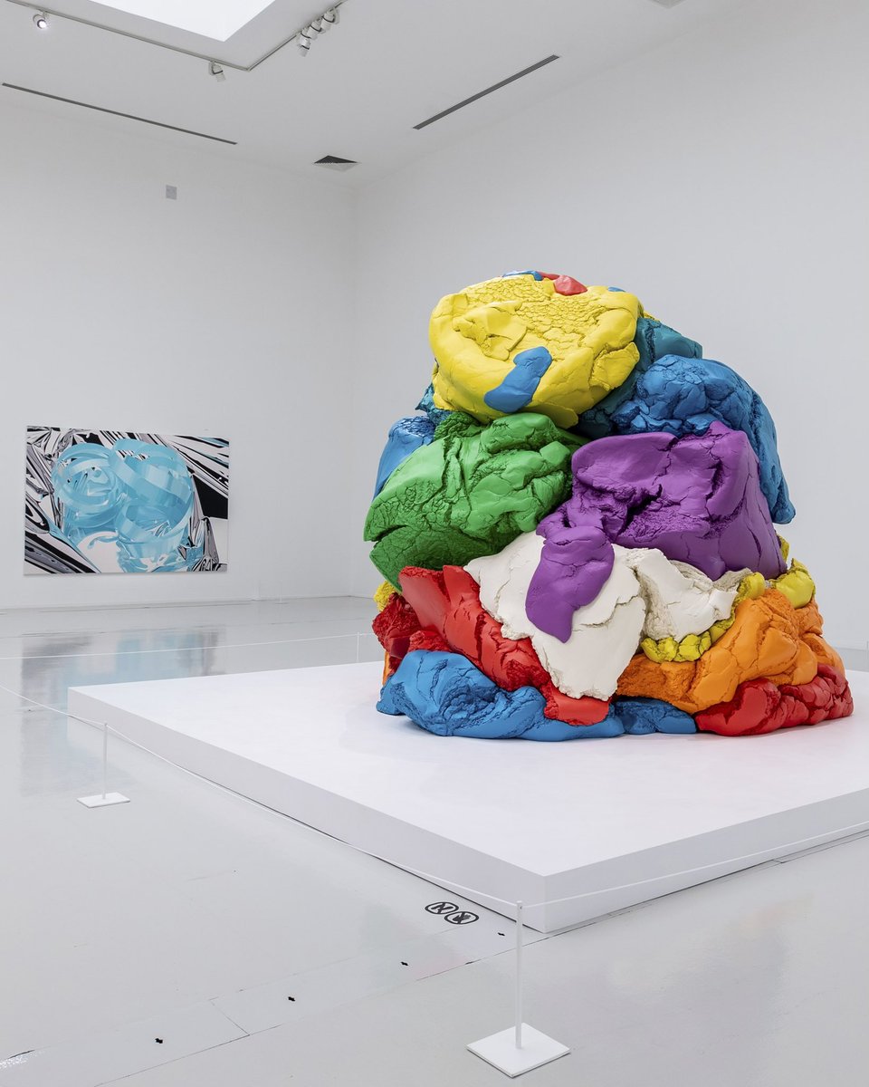 Play-Doh” (1994-2014) is made of polychromed aluminum. The 27