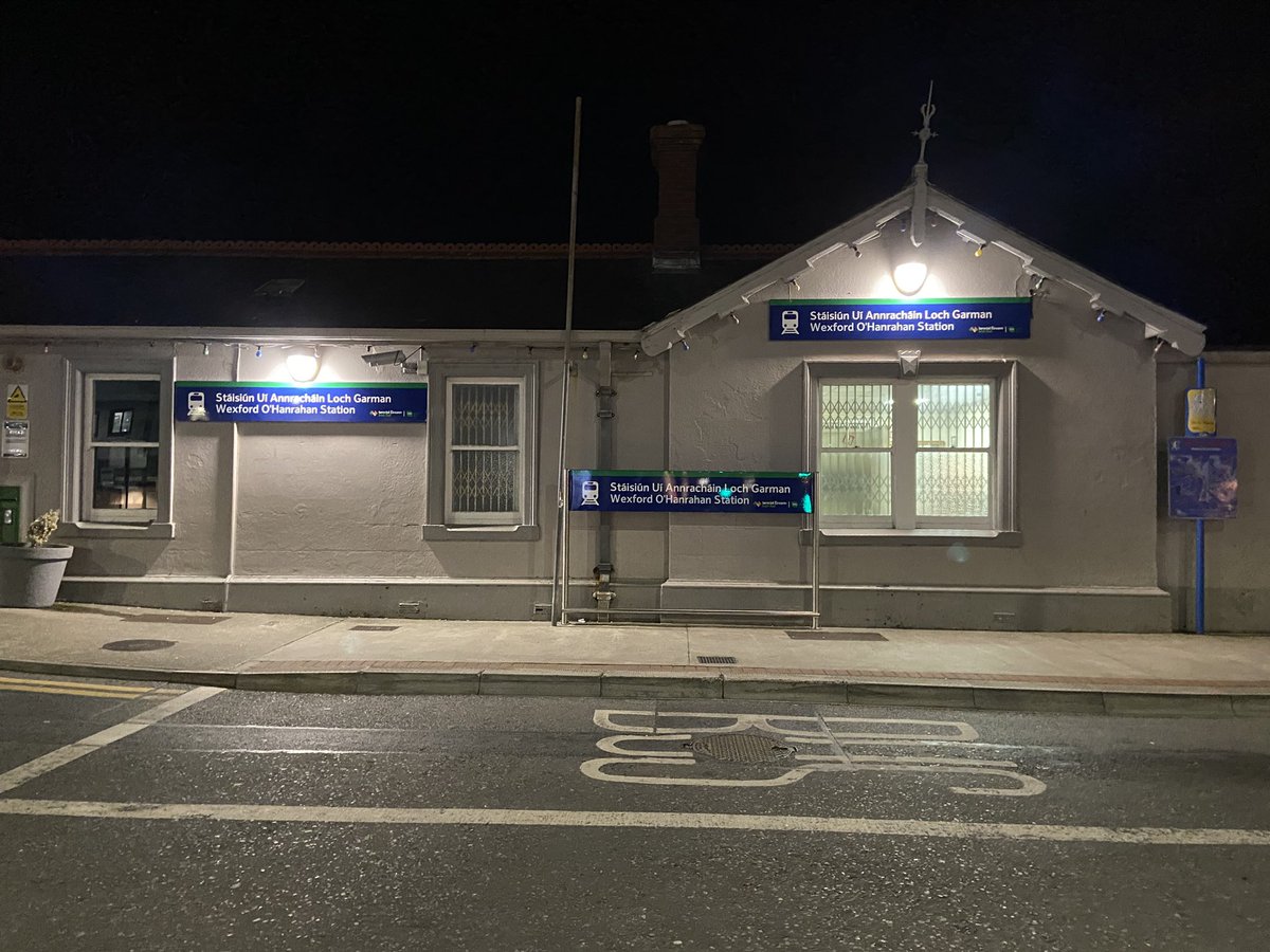 acraftypig's tweet photo. In my lifetime there was never a sign on O’Hanrahan Station #Wexford and yet many people find their way there several times everyday. Now there’s three!!  Is that really necessary?? @IrishRail #TFI @wexfordcoco @Wexford_People @seontrack https://t.co/DiP1n1RNmw