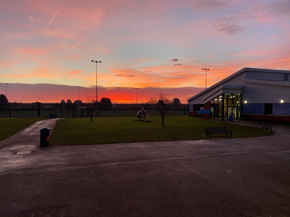 Mr Wiles our technology teacher captured this lovely shot of the sunrise.. <a href="/ArmthorpeArt/">Armthorpe Academy Art & Photography</a> I think he's being inspired by our photographers in technology block! 📸🖼️