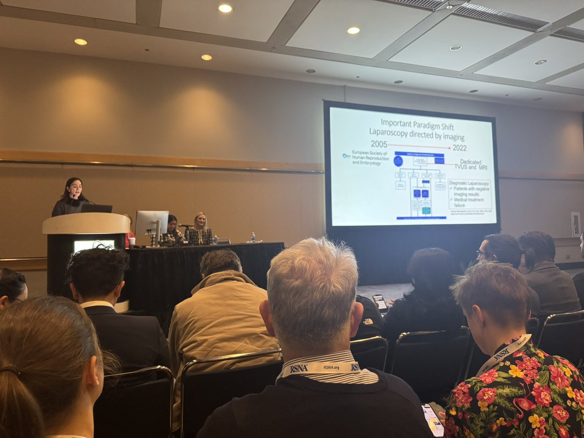saraaahzzz's tweet image. Such an amazing session presented by @WendalineVB @PriyankaJhaMD ,and @lucianachamiec1 on the crucial concepts in endometriosis imaging. Packed with insightful knowledge and innovative techniques😍😍
#RSNA24 #endometriosis