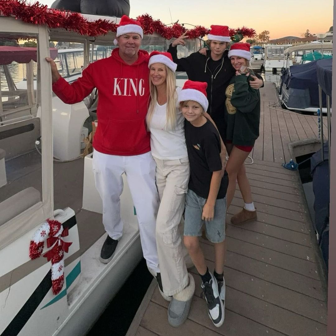 JÁ SE SENTIRAM VELHAS HOJE? 👵🤡

Freddie (filho do Louis) recentemente.