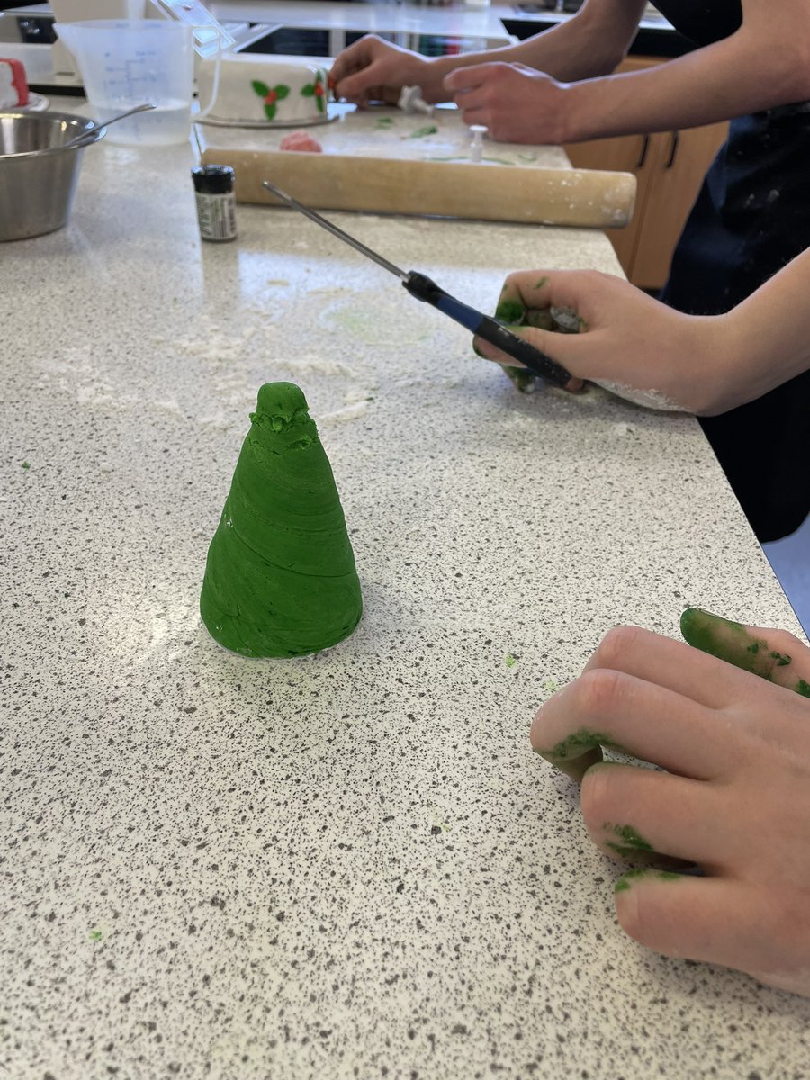 Knox Academy HE tweet media