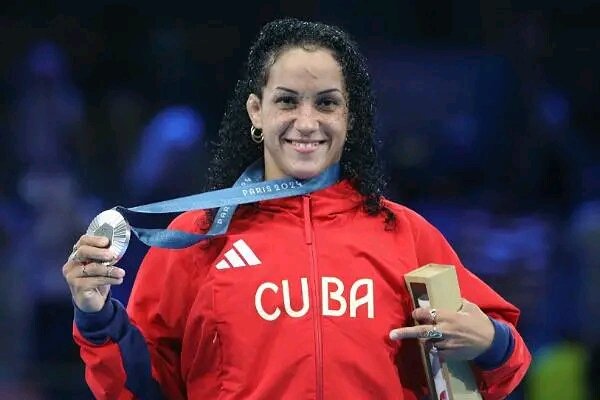 ❤️🇨🇺 Mijaín López, Yusneilis Guzmán y Omara Durand lideran a los mejores exponentes del deporte cubano en el año 2024, elegidos mediante la tradicional votación que involucra a periodistas y directivos del deporte.