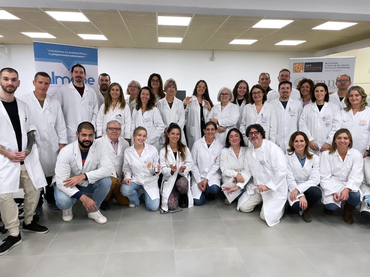 El Proyecto: OrganicCosmetic.Industria 4.0 por el que el CIFP Politécnico es centro nacional de excelencia fue el precursor el pasado lunes 25 de una jornada de transferencia del conocimiento, a la cual asistieron 30 profesores de fp de 8 centros de la Comunidad Valenciana