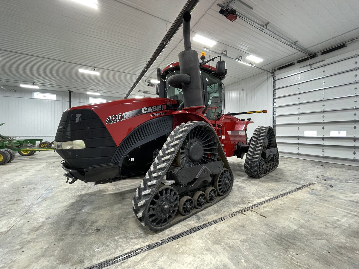 Noggle_Farms's tweet photo. For sale 2014 Case IH 420 Row Track 3474 hours, 5 remotes, power beyond, 3 point (quick hitch include) PTO, 18” slightly used tracks replaced start of fall 2023. Pro 700 included along with new modem spring 2023! Unlock for fertilizer application as well. 1/3 https://t.co/D9HGmR86S4