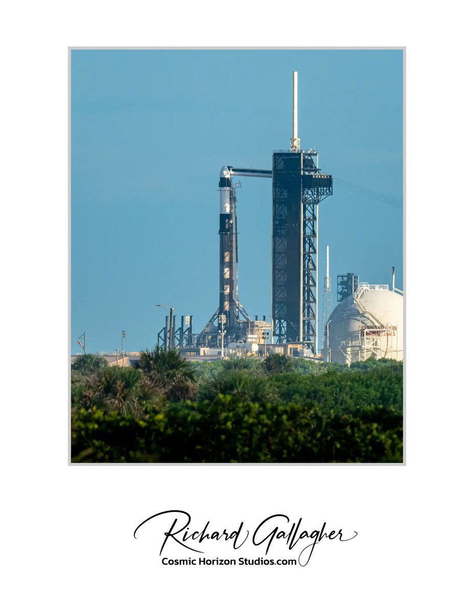 CosmicHStudios's tweet photo. ⏰ T-minus 24 hours to save!
🌠 Discover the artistry of space exploration in our Fall 2024 Collection—40% OFF until Wednesday!

🌌 Featuring:
✨ Believe - IFT-5
🔥 IFT-5 Takeoff Monochrome
🚀 Crew 8 - Falcon 9 
Holiday gifts? 🎁 We’ve got you covered!
#SpaceArt #CosmicSale https://t.co/3L6gqmBw1P