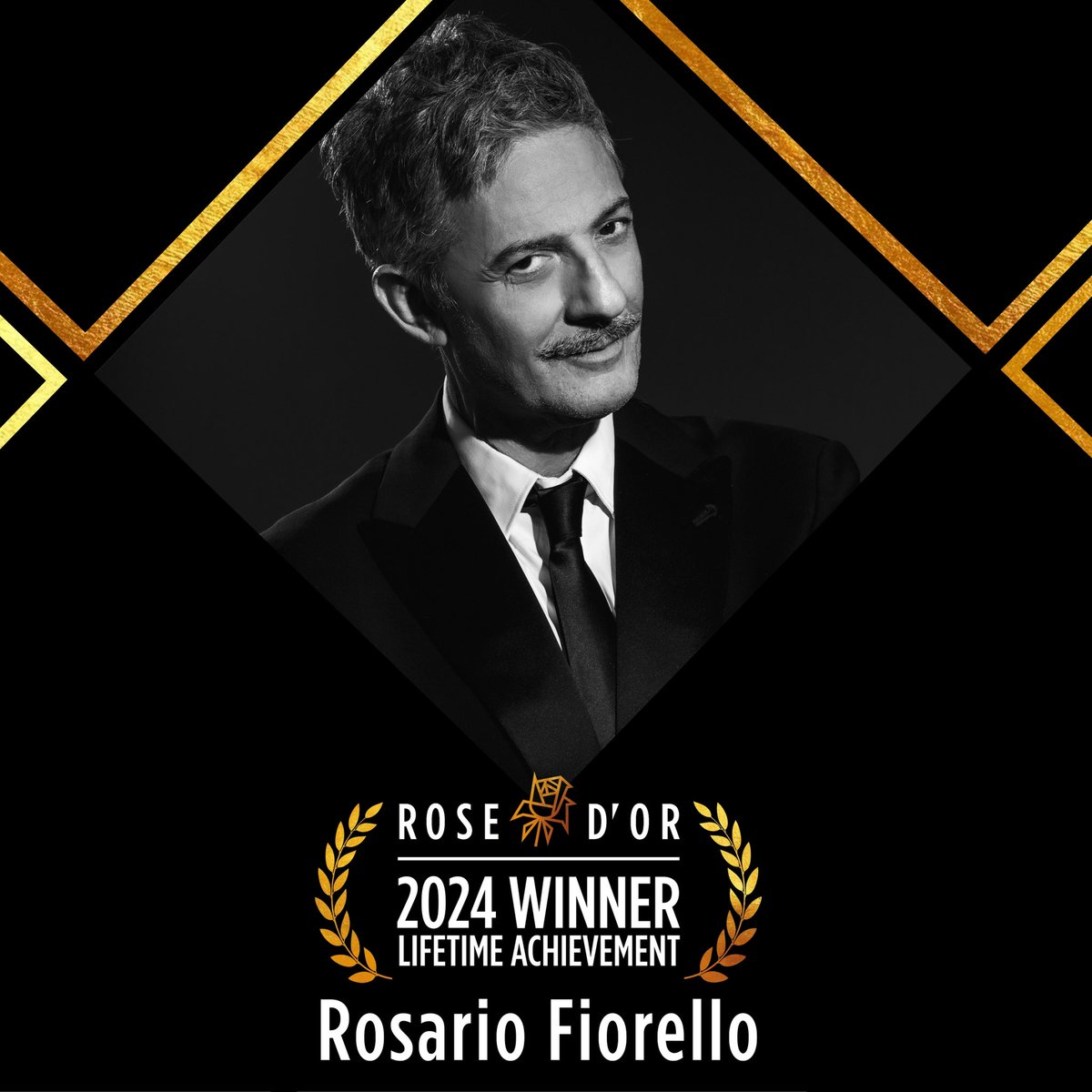Congratulations to Rosario Fiorello for their win of Lifetime Achievement Award
#RosedOrAwards #Rosedor #awards #rosariofiorello