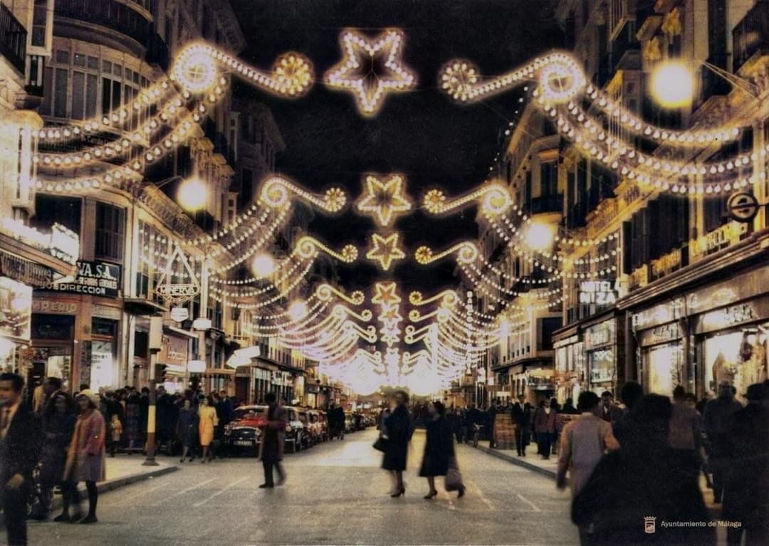 Malaga_AyerYHoy's tweet photo. ¡¡Buenas noches #Málaga !!. Calle Larios en la #Navidad de 1968

@ArchivoMalaga https://t.co/muwzL1Z6SW
