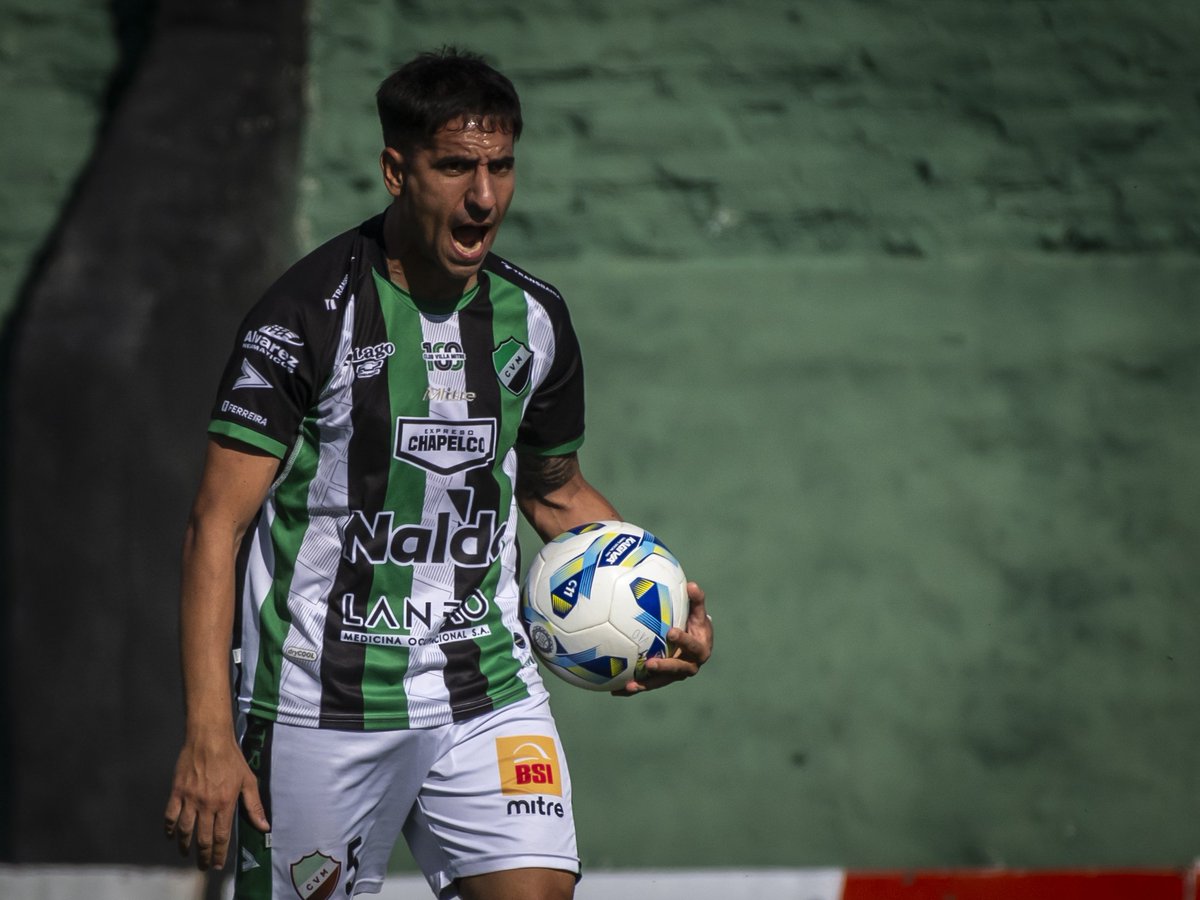 "El que no lo quiera ver es porque se hace el boludo.
El que no habla es cómplice".

Facundo Fabello