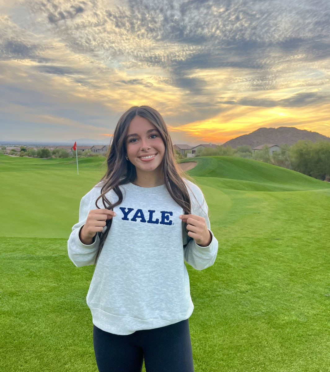 MiaBurns2026's tweet photo. GO BULLDOGS!! 🐶💙

@YaleSoftball @CoachLauraRicc @Coach_Debrosse @lange115 @AZStorm_Downes @brentrincon62 @BreannaMacha @RMSoftballTeam https://t.co/93ZFzqhp99